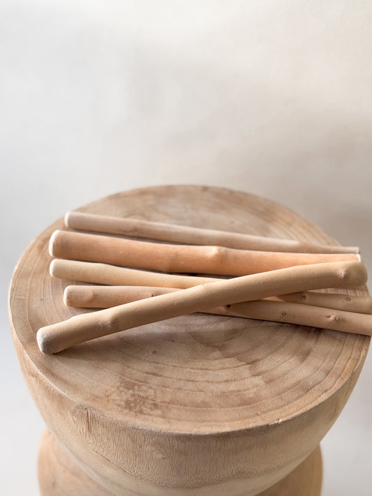 Paus de madeira 25cm