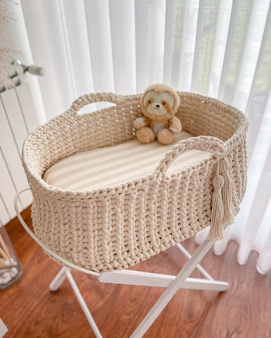 Bases de madeira com furos