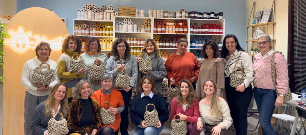 Workshops Criativos de Macramé, Croché e Amigurumi: Aprenda, Crie e Inspire-se Connosco