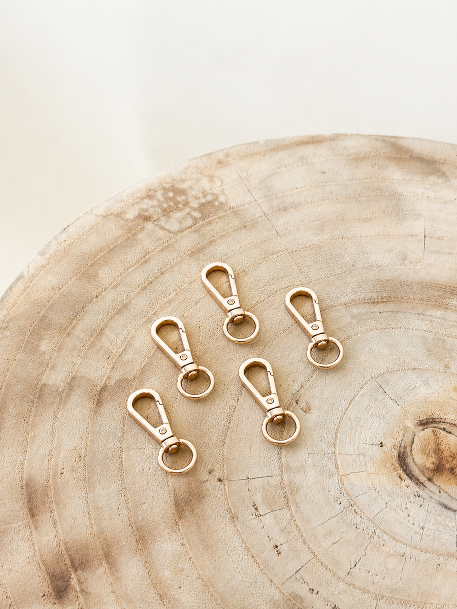 Small Gold Clasp 3cm
