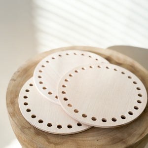 Bases en bois avec trous