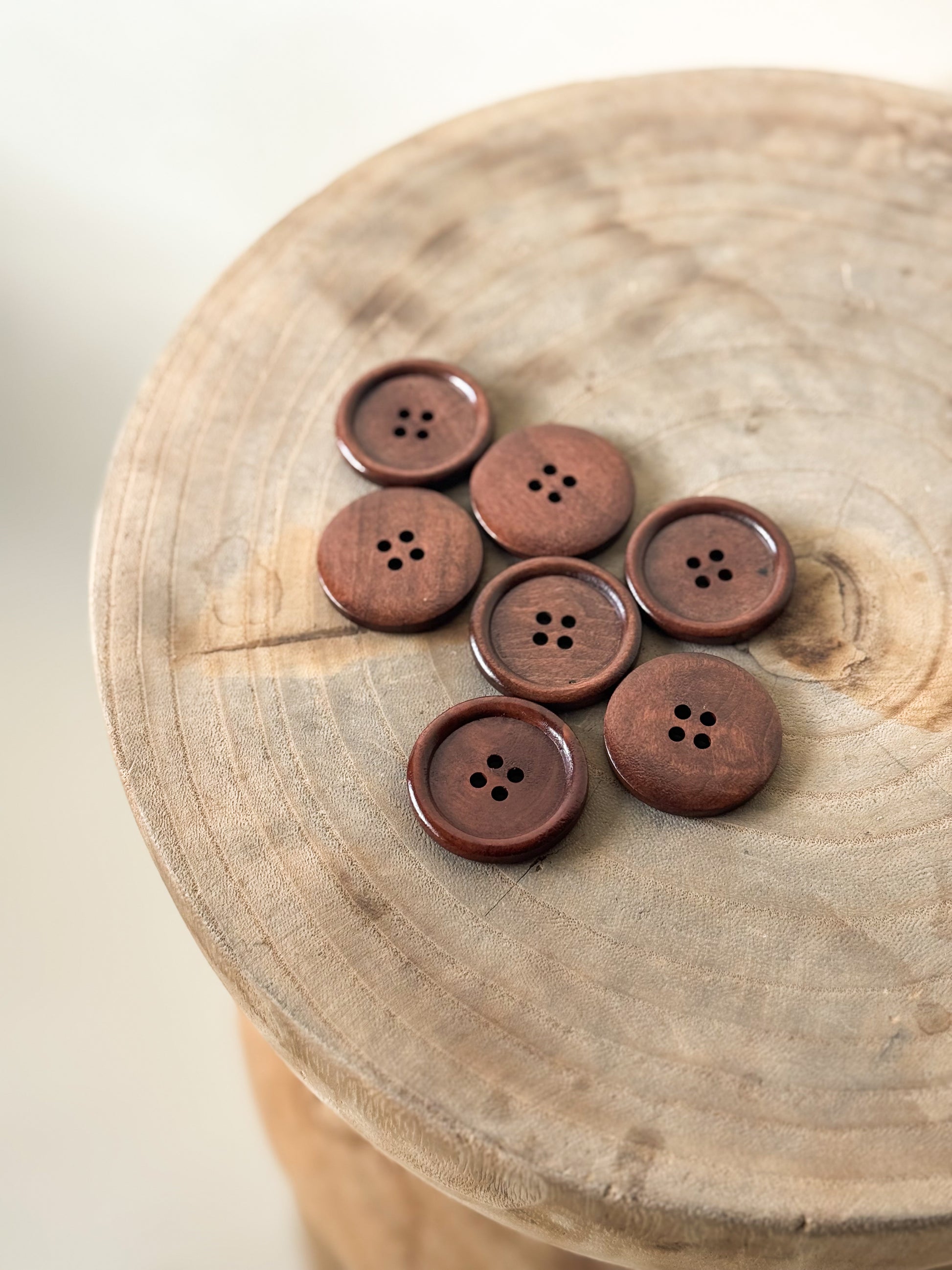 Botão de madeira 34mm