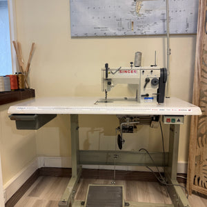 Máquina de Costura Industrial Singer JP20U-430