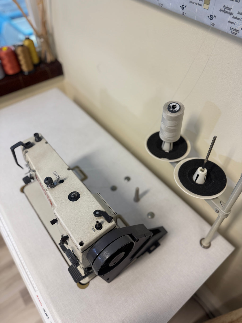 Máquina de Costura Industrial Singer JP20U-430